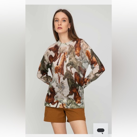 KENZO cozy wool sweater with horses - Picture 2 of 12